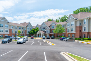 HOC at Willow Manor LLC - Colesville in Silver Spring, MD - Building Photo