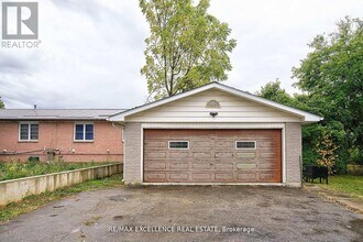 1595 Borden St in London, ON - Building Photo - Building Photo