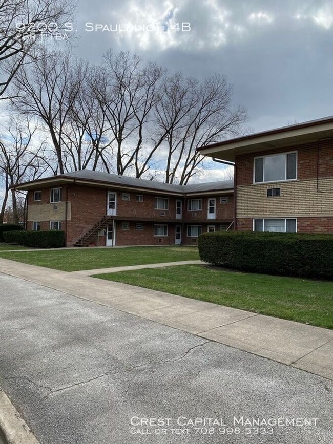 9216 S Spaulding Ave in Evergreen Park, IL - Building Photo - Building Photo