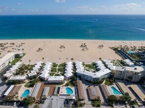 1956 S Ocean Ln in Fort Lauderdale, FL - Building Photo - Building Photo