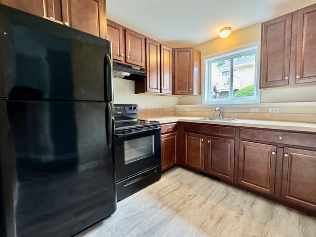 property at 466 Danbury Rd