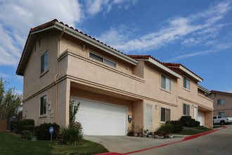 1400 Janis Lynn Ln in Vista, CA - Building Photo - Building Photo