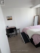560 Rideau St in Ottawa, ON - Building Photo - Building Photo