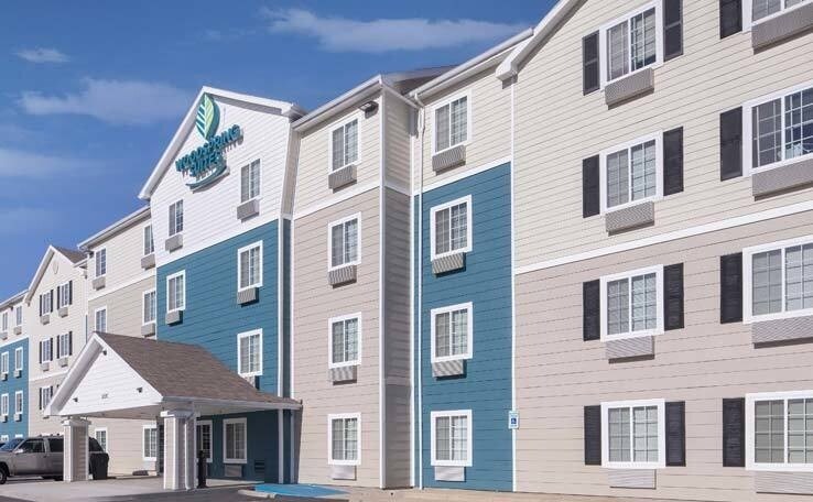 Furnished Studio Photo