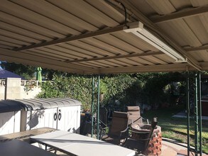 8722 Amboy Ave, Unit 1462 in Los Angeles, CA - Building Photo - Building Photo