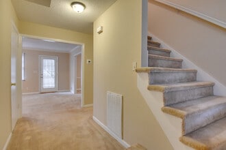 2524 Springwood Dr in Augusta, GA - Building Photo - Building Photo