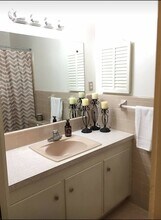 815 W Palmetto St-Unit -A in Florence, SC - Building Photo - Building Photo