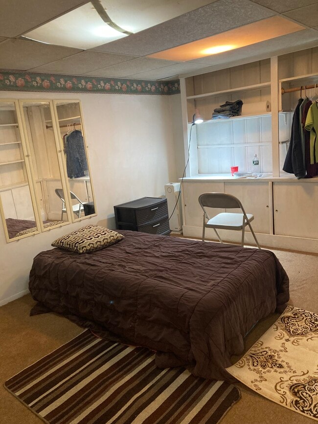 764 Lenore Ln, Unit 2