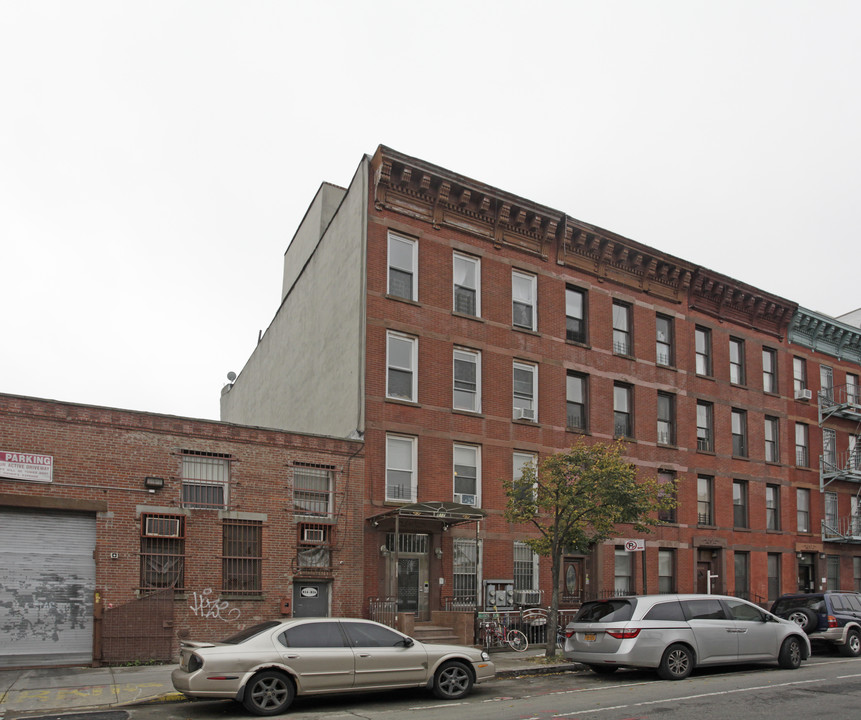 812 Bergen St in Brooklyn, NY - Foto de edificio