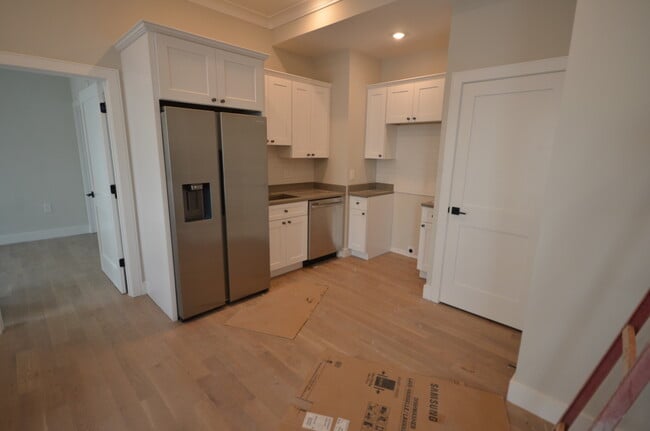 property at 20 Highgate St