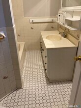 235 Deacon St in Bridgeport, CT - Building Photo - Building Photo