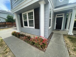 2008 Klee Pl in Davis, CA - Building Photo - Building Photo