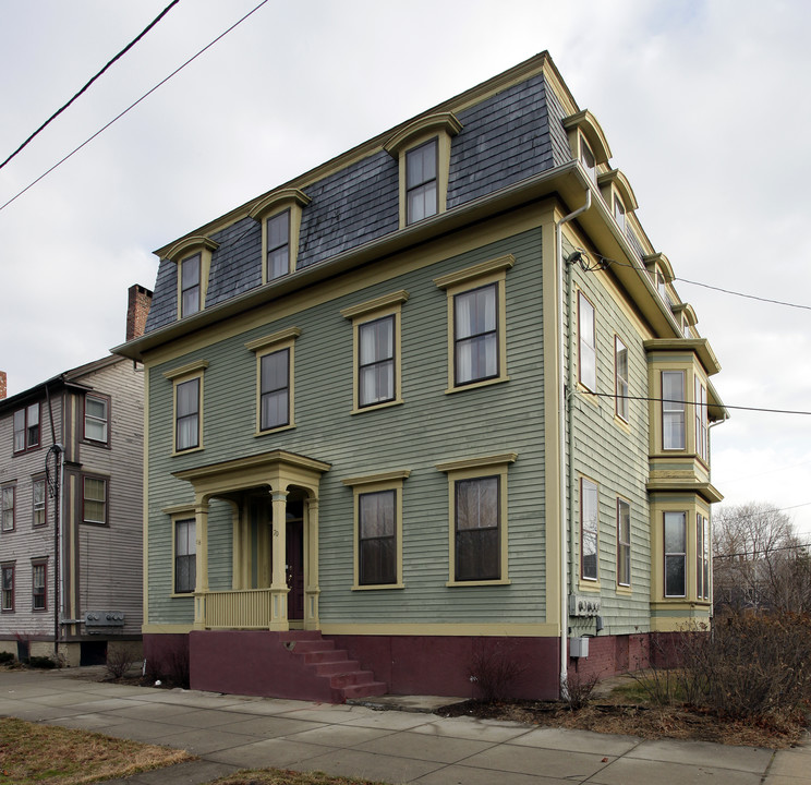 68-70 Dexter St in Providence, RI - Building Photo