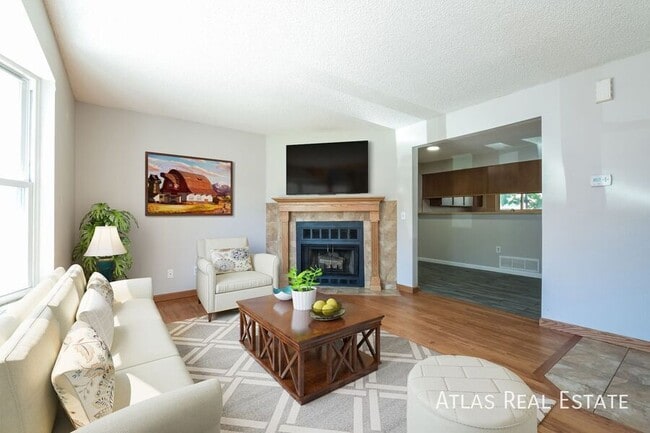 8168 Washington St in Denver, CO - Building Photo - Building Photo