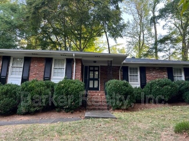 property at 804 Burke St