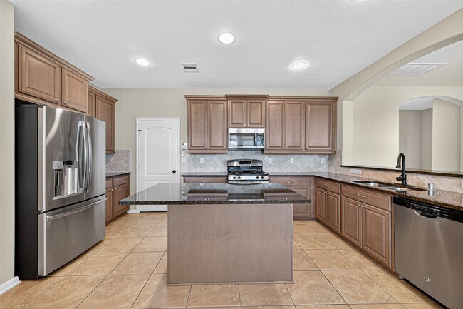 19323 S Cottonwood Green Ln in Cypress, TX - Building Photo - Building Photo