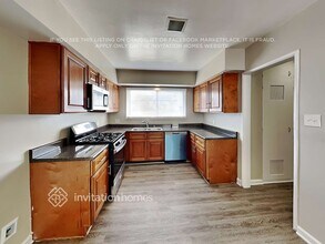 4256 Northridge Dr in Los Angeles, CA - Building Photo - Building Photo