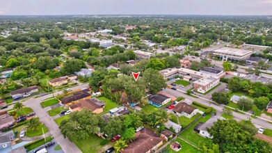 6144 SW 30th St in Miramar, FL - Building Photo - Building Photo