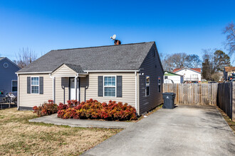 1911 Trotter Ave in Knoxville, TN - Building Photo - Building Photo