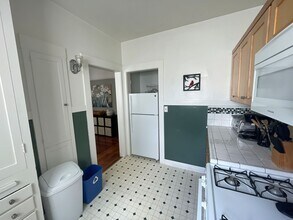 1219 H St in Eureka, CA - Building Photo - Building Photo