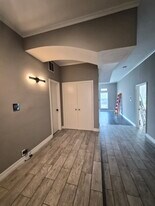 4040 Avondale Ave, Unit 304 in Dallas, TX - Building Photo