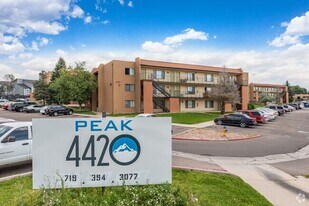4480 E Pikes Peak Ave in Colorado Springs, CO - Building Photo