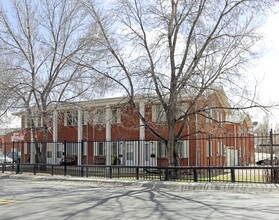 Evergreen Manor in Denver, CO - Building Photo - Building Photo