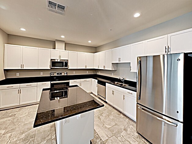 20709 W Maiden Ln in Buckeye, AZ - Building Photo - Building Photo