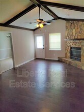 734 Robin Hood Dr in Hinesville, GA - Building Photo - Building Photo