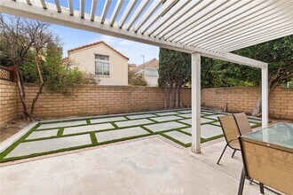 7448 Bellingham Ave in Los Angeles, CA - Building Photo - Building Photo