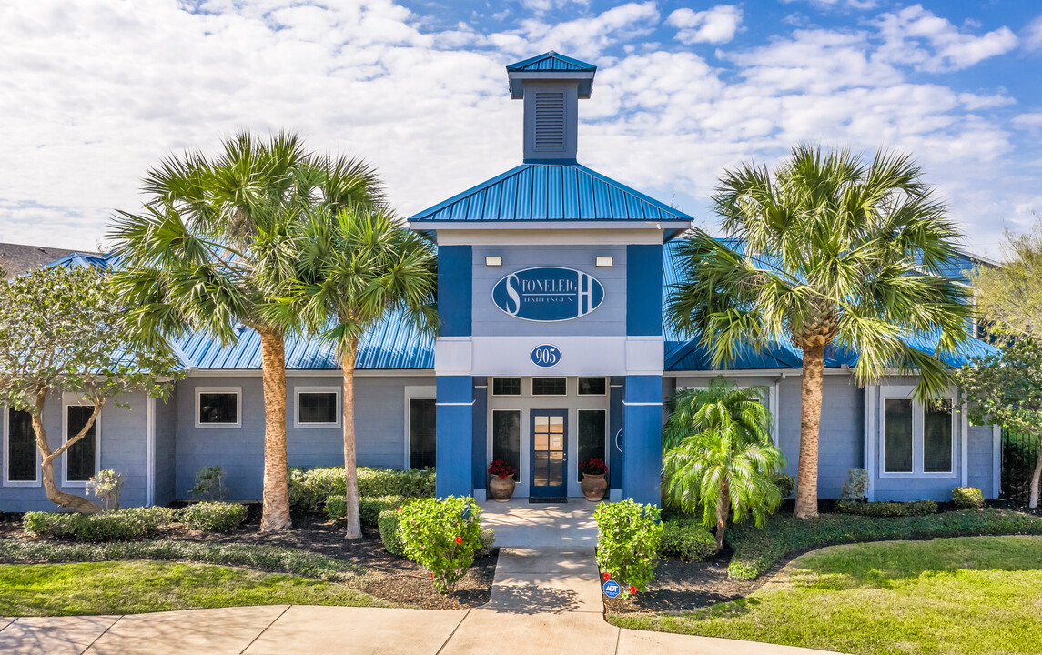 Stoneleigh Harlingen in Harlingen, TX - Building Photo