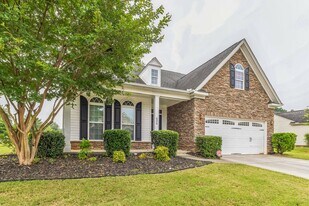 606 Shoreline Blvd in Boiling Springs, SC - Building Photo