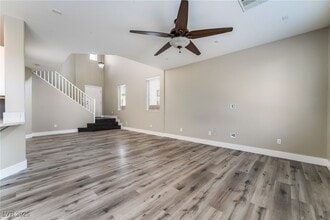 10667 Mann St in Las Vegas, NV - Building Photo - Building Photo