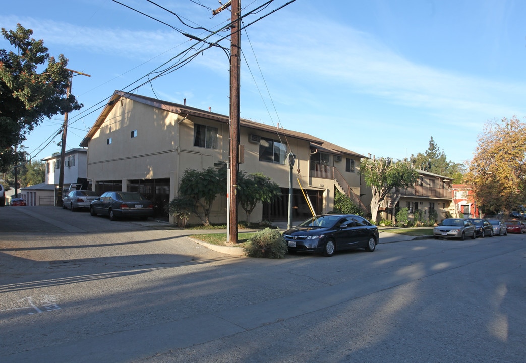 3670 Monon St in Los Angeles, CA - Foto de edificio