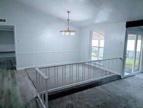 949 Mossvine Dr in Plano, TX - Building Photo - Building Photo