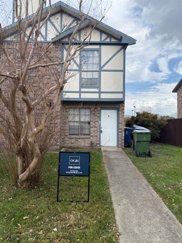 2822 Wimbledon Ct in Garland, TX - Building Photo