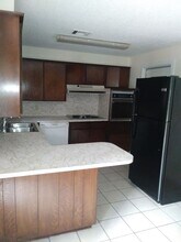 3600 Overland Dr in Del City, OK - Building Photo - Building Photo