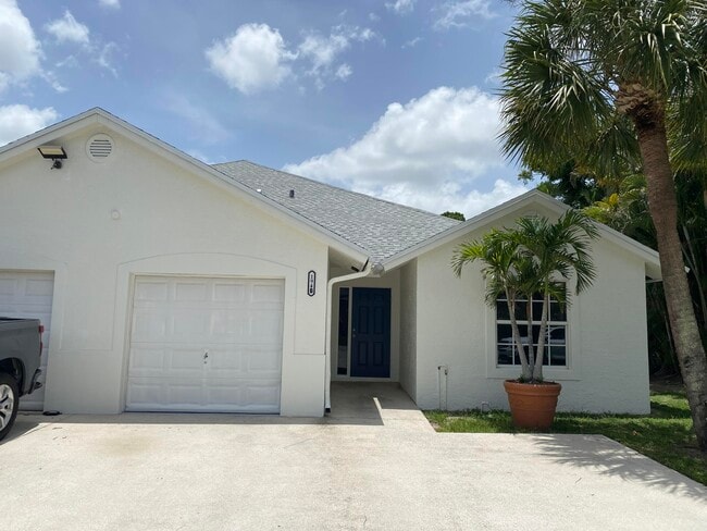 property at 194 Sparrow Dr