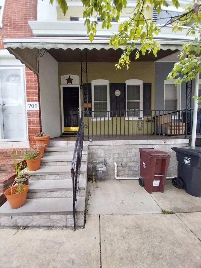 property at 707 S Harrison St