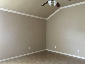 1111 Powder River Dr in Killeen, TX - Building Photo - Building Photo