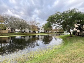 3717 Cocoplum Cir in Coconut Creek, FL - Building Photo - Building Photo