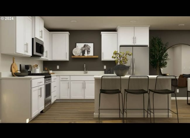 2610 Sawtelle Dr in Woodburn, OR - Building Photo - Building Photo