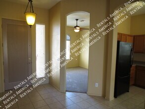 3850 W Park View Ln in Glendale, AZ - Building Photo - Building Photo