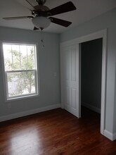 386 S French Broad Ave, Unit Apt 200 in Asheville, NC - Building Photo - Building Photo