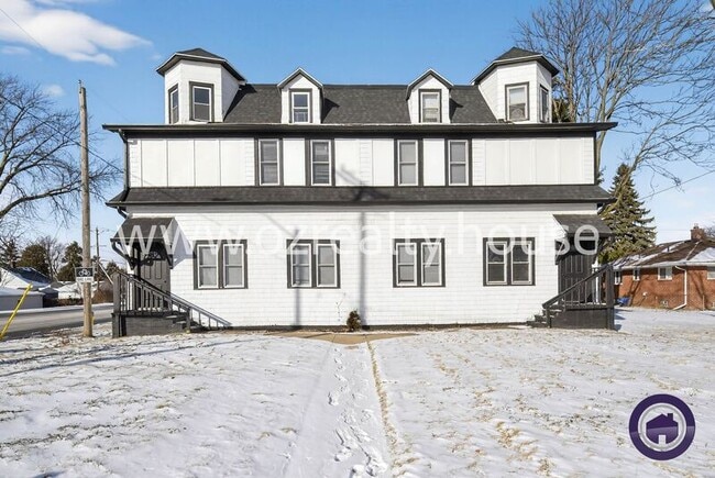 property at 2803 131st St