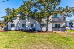 Elevate at 604 West in Fort Walton Beach, FL - Building Photo