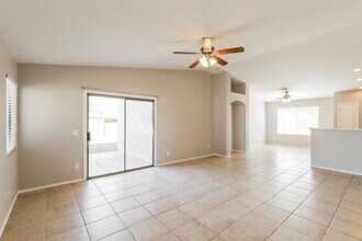 4381 Via Rio Azul S in Tucson, AZ - Building Photo - Building Photo