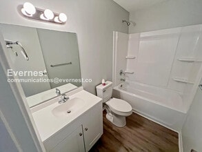 19220 E 5th St Ct N in Independence, MO - Building Photo - Building Photo