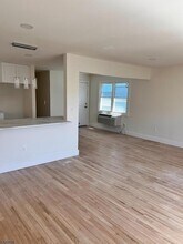 72 69th St, Unit 2 in Guttenberg, NJ - Foto de edificio - Building Photo