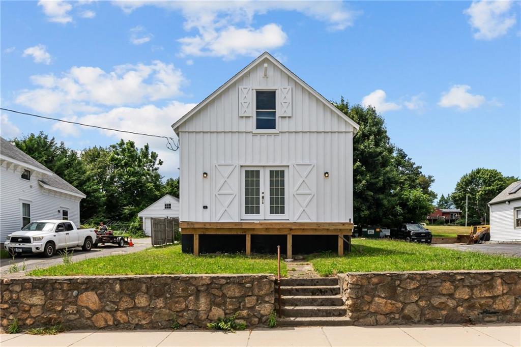 2958 E Main Rd in Portsmouth, RI - Foto de edificio